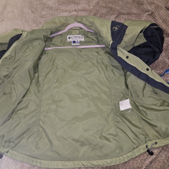 Columbia Calais Peak Women's Jacket Green & Navy High Collar. - Picture 11 of 12